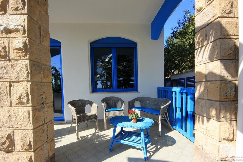 La Casa Sulla Spiaggia Флумини-ди-Кварту Экстерьер фото